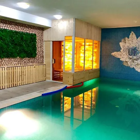 Aparthotel Beautiful Two Bedroom 4th Floor In Elegant Luxe With Pool, Sauna, Gym And Steam 4*